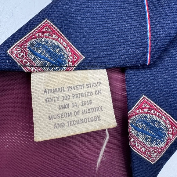 Vtg Smithsonian Institute 1918 Inverted Jenny Airmail Stamp Neck Tie - Picture 5 of 6